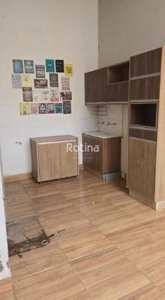Galpão para alugar, em Uberlândia no bairro São Jorge no valor de R$ 8.000,00 - Rotina Imobiliária: 