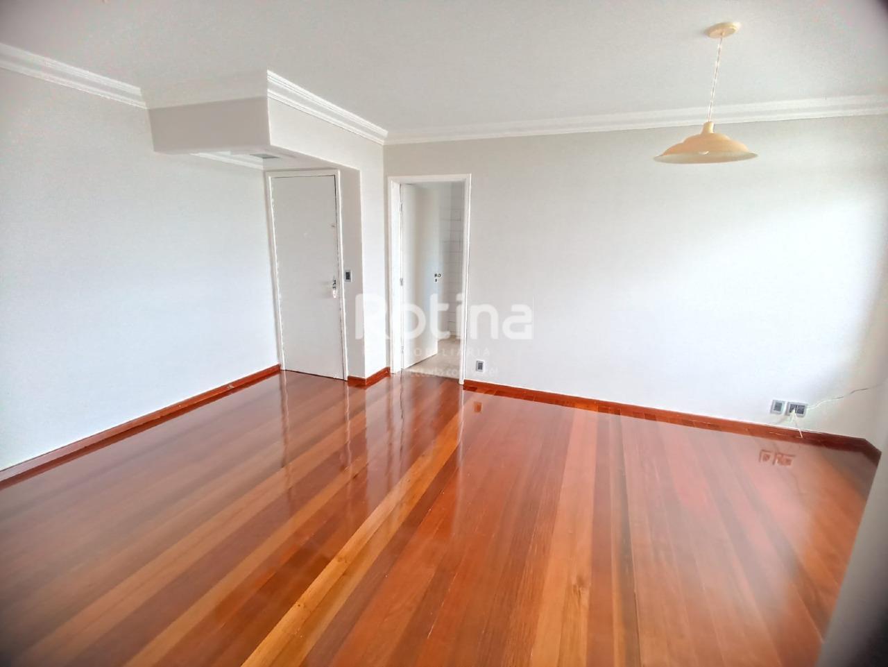 Apartamento à venda, 3 quartos em Uberlândia no bairro Brasil no valor de R$ 450.000,00 - Rotina Imobiliária: 