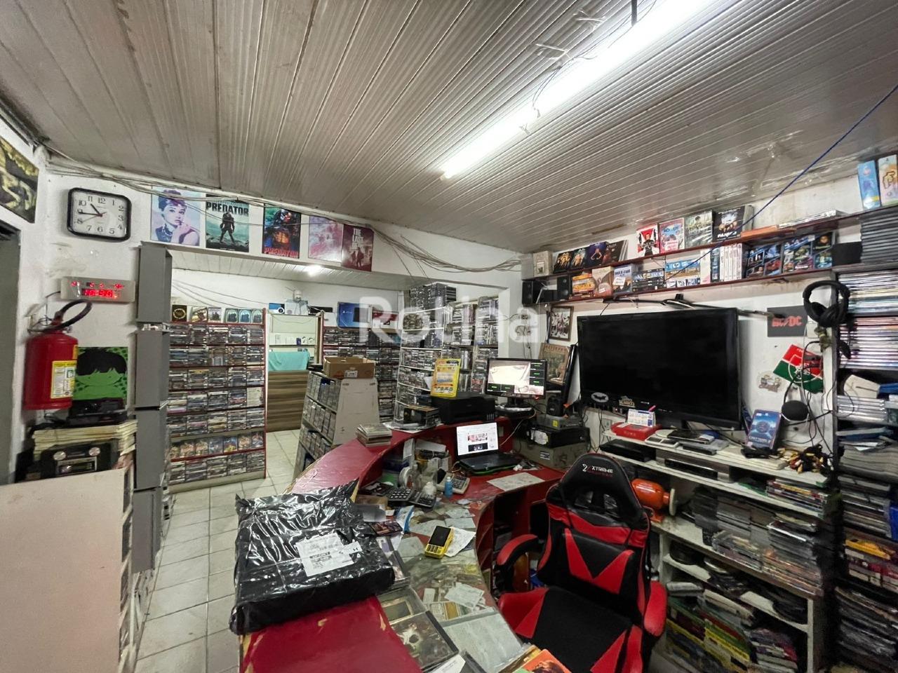 Casa à venda, 3 quartos em Uberlândia no bairro Brasil no valor de R$ 225.000,00 - Rotina Imobiliária: 