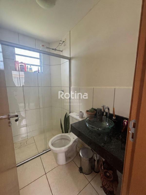 Apartamento à venda, 2 quartos em Uberlândia no bairro Alto Umuarama no valor de R$ 165.000,00 - Rotina Imobiliária: 