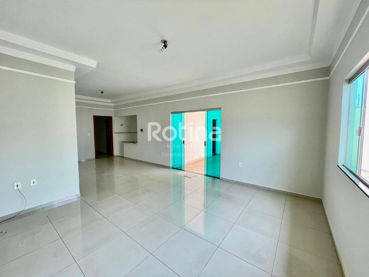 Casa à venda, 3 quartos em Uberlândia no bairro Granada no valor de R$ 650.000,00 - Rotina Imobiliária: 