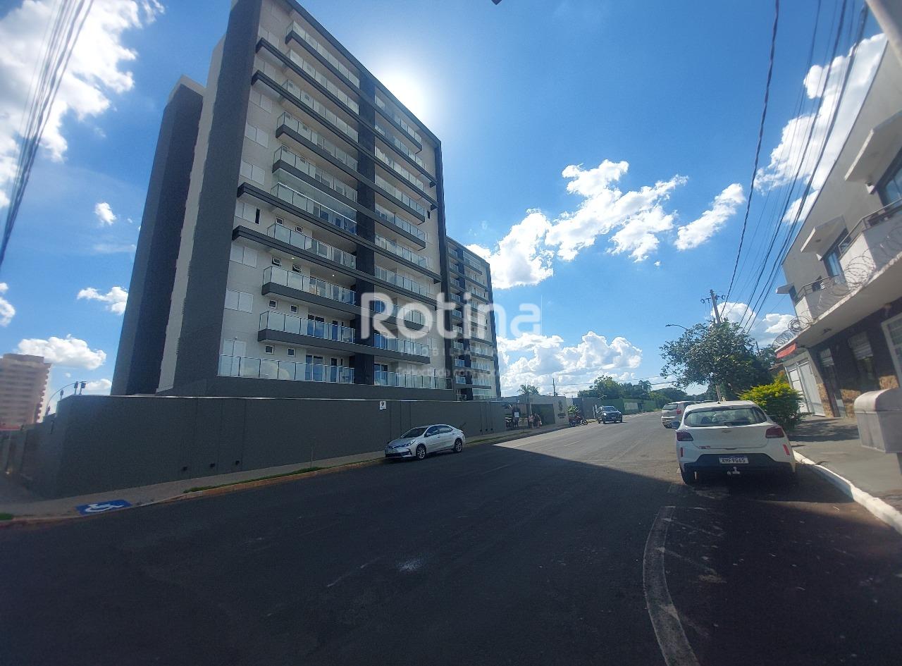 Apartamento para alugar, 3 quartos em Uberlândia no bairro Tibery no valor de R$ 2.700,00 - Rotina Imobiliária: 