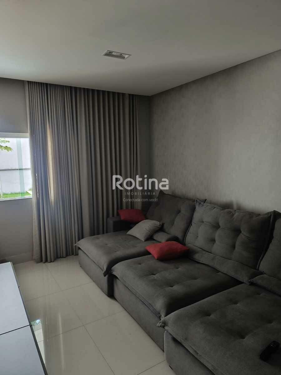Casa à venda, 5 quartos em Uberlândia no bairro Pampulha no valor de R$ 1.200.000,00 - Rotina Imobiliária: 