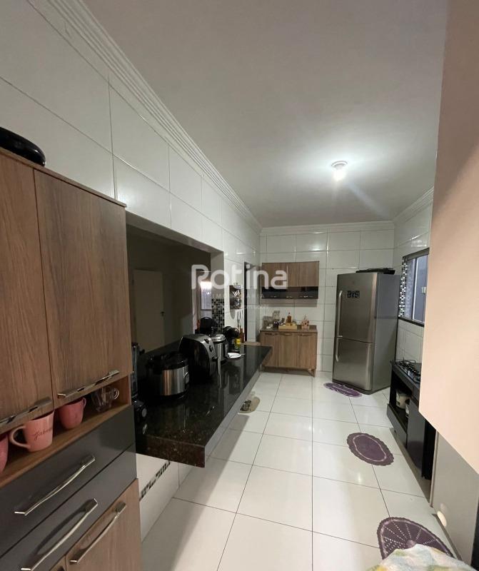 Casa à venda, 3 quartos em Uberlândia no bairro Jaraguá no valor de R$ 400.000,00 - Rotina Imobiliária: 