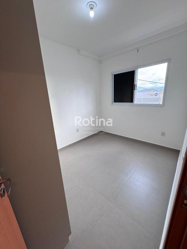 Apartamento para alugar, 3 quartos em Uberlândia no bairro Grand Ville no valor de R$ 2.500,00 - Rotina Imobiliária: 