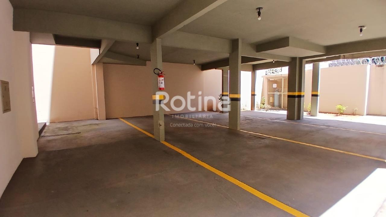 Apartamento para alugar, 3 quartos em Uberlândia no bairro Santa Mônica no valor de R$ 2.150,00 - Rotina Imobiliária: 