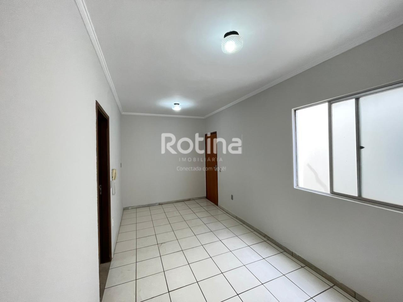 Apartamento à venda, 3 quartos em Uberlândia no bairro Brasil no valor de R$ 240.000,00 - Rotina Imobiliária: 
