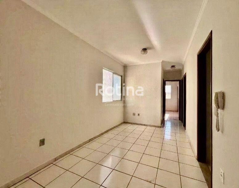 Apartamento à venda, 3 quartos em Uberlândia no bairro Brasil no valor de R$ 240.000,00 - Rotina Imobiliária: 