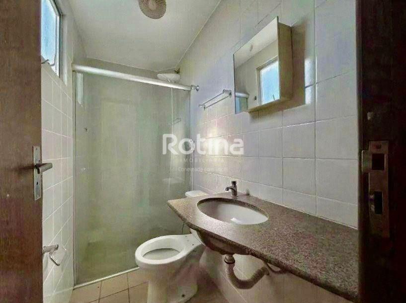 Apartamento à venda, 3 quartos em Uberlândia no bairro Brasil no valor de R$ 240.000,00 - Rotina Imobiliária: 