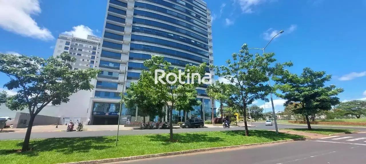 Sala para alugar, em Uberlândia no bairro Granja Marileusa no valor de R$ 3.200,00 - Rotina Imobiliária: 