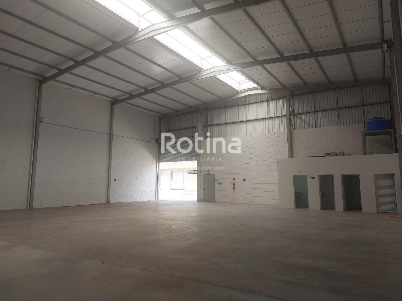 Galpão para alugar, em Uberlândia no bairro Marta Helena no valor de R$ 12.000,00 - Rotina Imobiliária: 