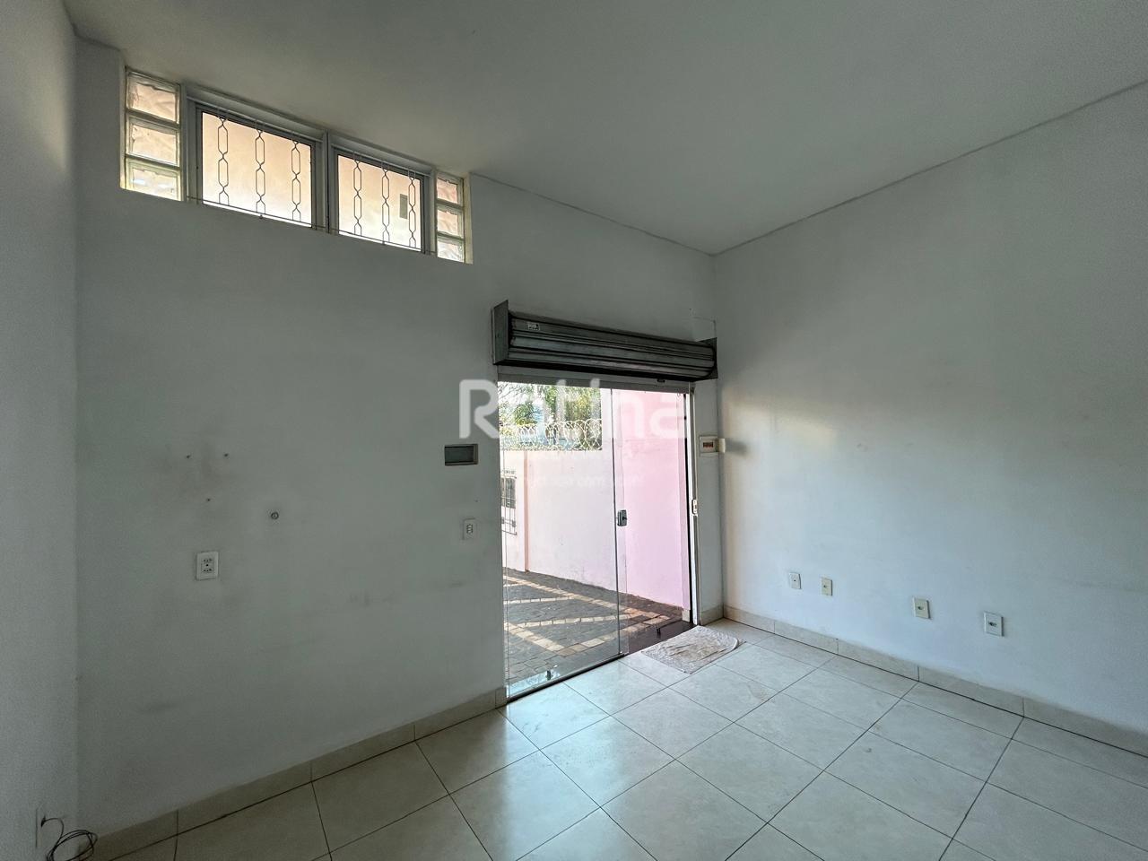 Comercial para alugar, em Uberlândia no bairro Santa Rosa no valor de R$ 1.500,00 - Rotina Imobiliária: 