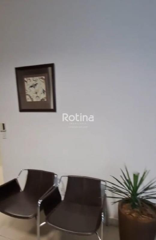 Sala para alugar, em Uberlândia no bairro Vigilato Pereira no valor de R$ 12.000,00 - Rotina Imobiliária: 