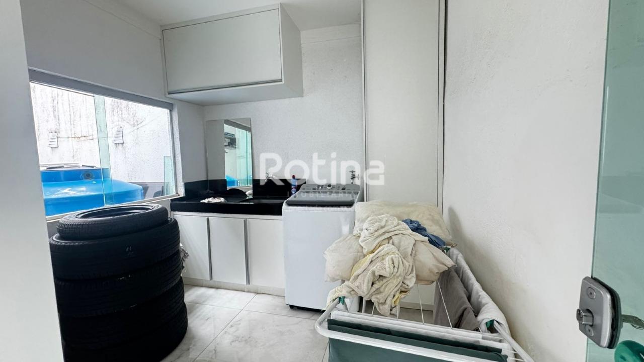 Casa à venda, em Uberlândia no bairro Cidade Jardim no valor de R$ 850.000,00 - Rotina Imobiliária: 