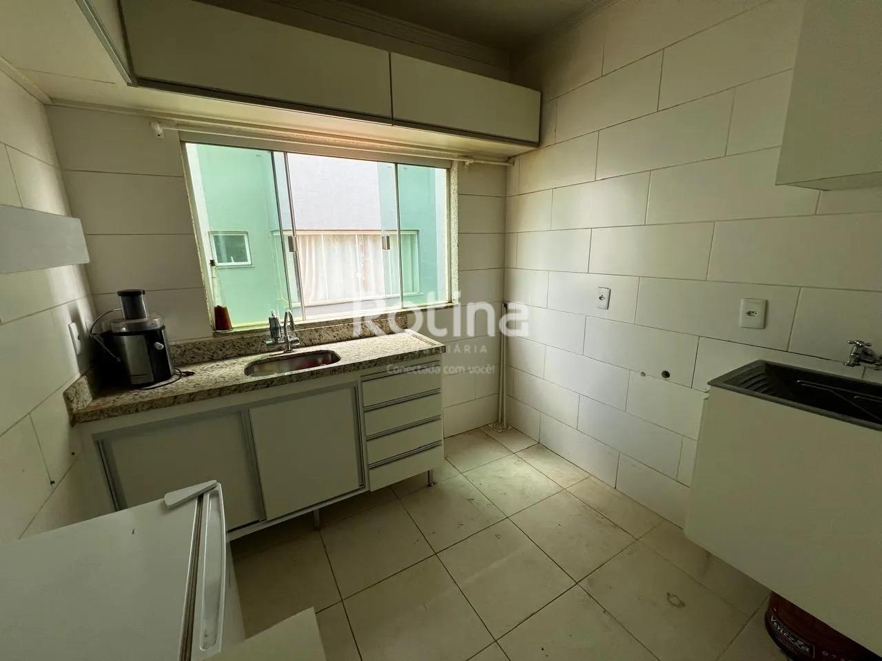 Apartamento para alugar, 3 quartos em Uberlândia no bairro Bosque dos Buritis no valor de R$ 2.100,00 - Rotina Imobiliária: 
