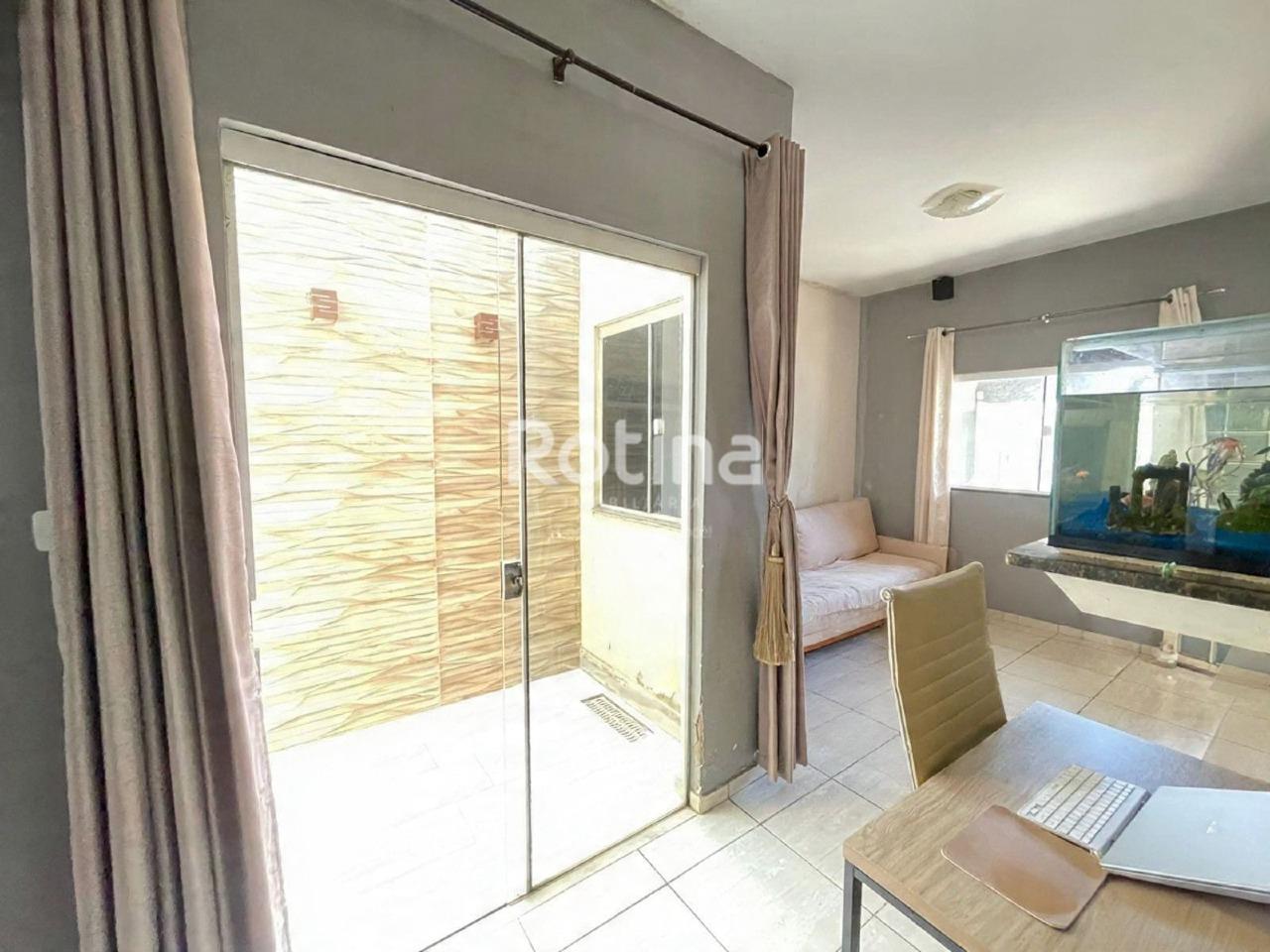 Casa à venda, 3 quartos em Uberlândia no bairro Jardim Europa no valor de R$ 490.000,00 - Rotina Imobiliária: 