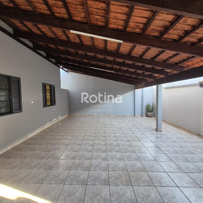 Casa à venda, 3 quartos em Uberlândia no bairro Segismundo Pereira no valor de R$ 530.000,00 - Rotina Imobiliária: 