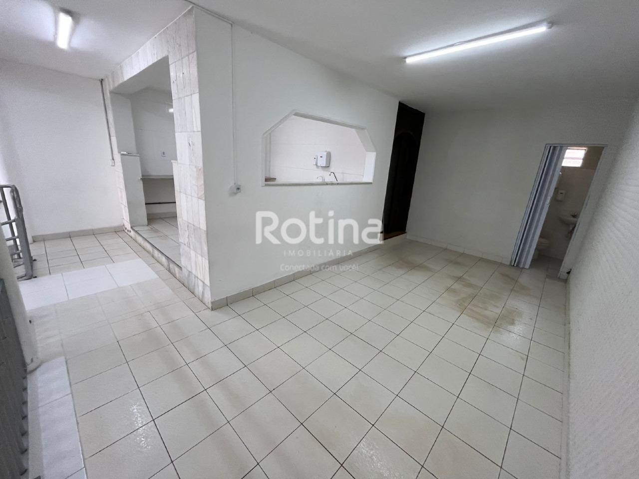 Comercial para alugar, em Uberlândia no bairro Nossa Senhora das Graças no valor de R$ 3.000,00 - Rotina Imobiliária: 