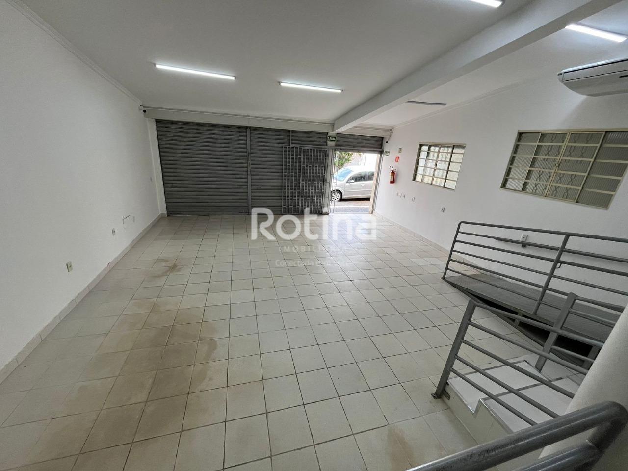 Comercial para alugar, em Uberlândia no bairro Nossa Senhora das Graças no valor de R$ 3.000,00 - Rotina Imobiliária: 