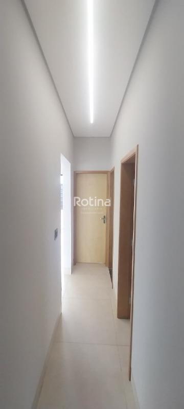 Casa à venda, 3 quartos em Uberlândia no bairro Laranjeiras no valor de R$ 530.000,00 - Rotina Imobiliária: 