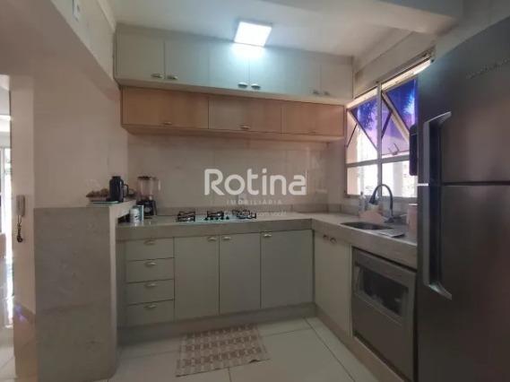 Apartamento para alugar, 3 quartos em Uberlândia no bairro Copacabana no valor de R$ 2.500,00 - Rotina Imobiliária: 