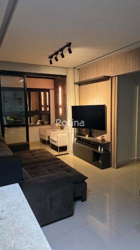 Apartamento para alugar, 3 quartos em Uberlândia no bairro Santa Mônica no valor de R$ 4.000,00 - Rotina Imobiliária: 