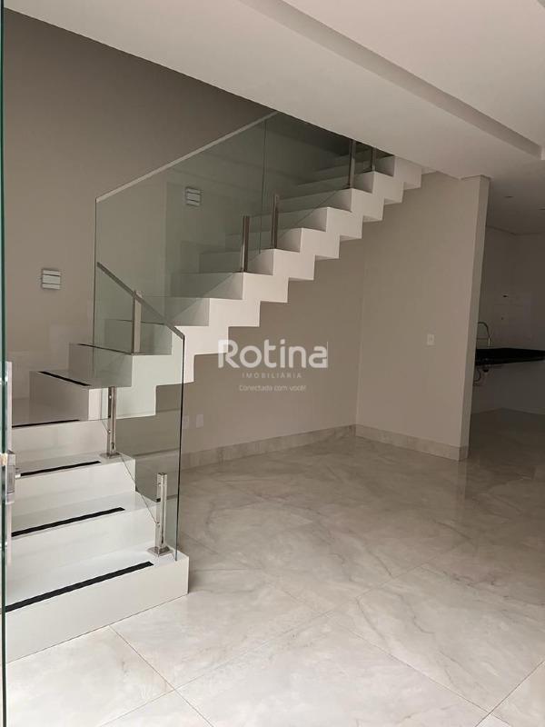 Casa à venda, 3 quartos em Uberlândia no bairro Grand Ville no valor de R$ 620.000,00 - Rotina Imobiliária: 