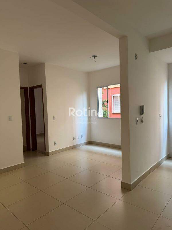 Apartamento à venda, 2 quartos em Uberlândia no bairro Conjunto Alvorada no valor de R$ 195.000,00 - Rotina Imobiliária: 