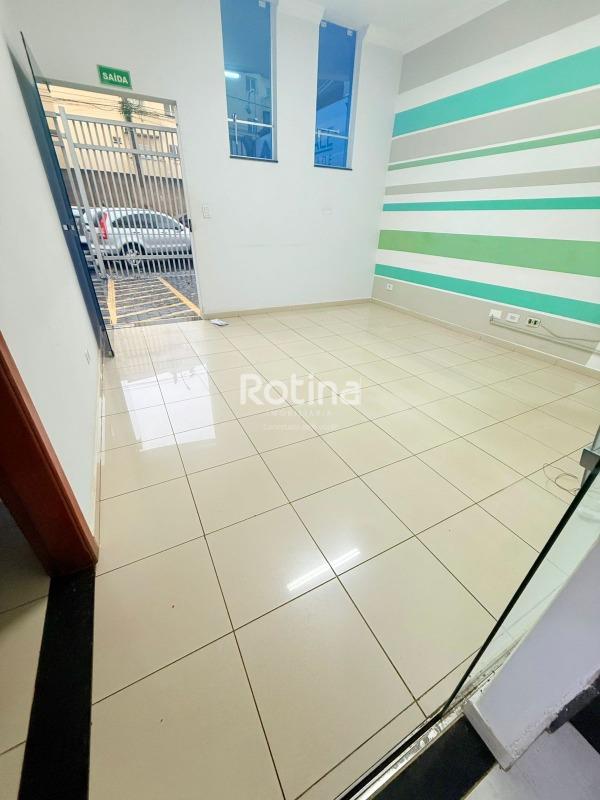 Comercial para alugar, em Uberlândia no bairro Santa Mônica no valor de R$ 17.000,00 - Rotina Imobiliária: 