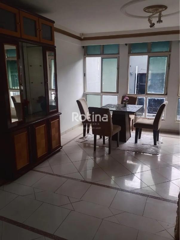 Casa para alugar, 5 quartos em Uberlândia no bairro Tabajaras no valor de R$ 4.500,00 - Rotina Imobiliária: 