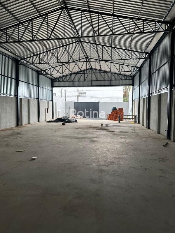 Galpão para alugar, em Uberlândia no bairro Marta Helena no valor de R$ 6.000,00 - Rotina Imobiliária: 