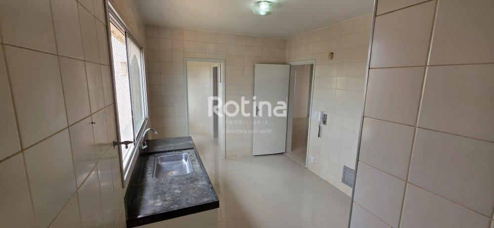 Apartamento à venda, 3 quartos em Uberlândia no bairro Lídice no valor de R$ 500.000,00 - Rotina Imobiliária: 