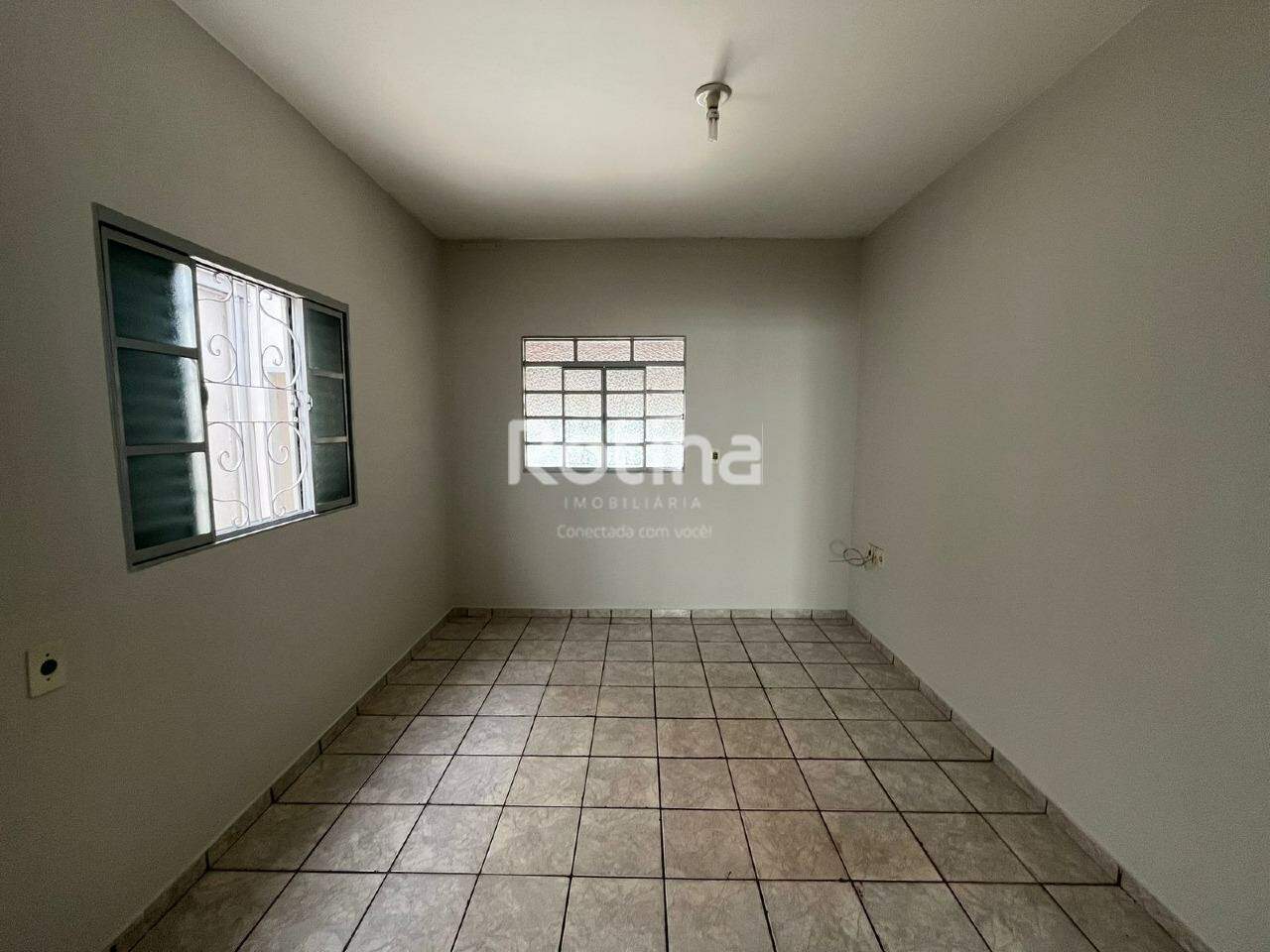 Casa à venda, 3 quartos em Uberlândia no bairro Planalto no valor de R$ 350.000,00 - Rotina Imobiliária: 