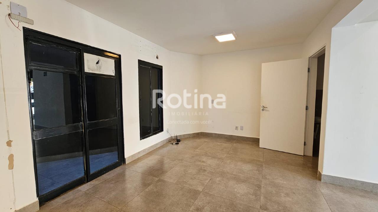 Loja para alugar, em Uberlândia no bairro Santa Mônica no valor de R$ 3.500,00 - Rotina Imobiliária: 
