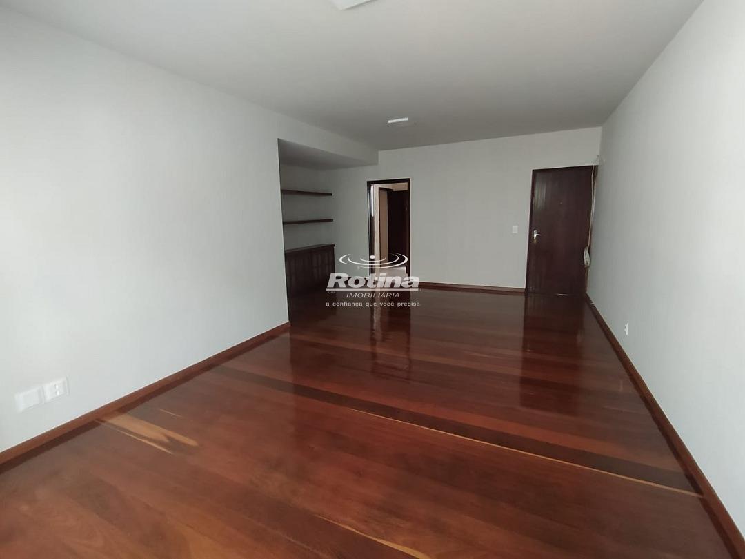 Apartamento à venda, 3 quartos em Uberlândia no bairro Centro no valor de R$ 350.000,00 - Rotina Imobiliária: 