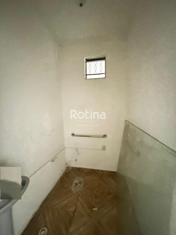 Loja para alugar, em Uberlândia no bairro Luizote de Freitas no valor de R$ 1.200,00 - Rotina Imobiliária: 