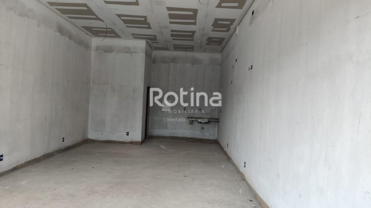 Comercial para alugar, em Uberlândia no bairro Jardim Karaíba no valor de R$ 9.500,00 - Rotina Imobiliária: 