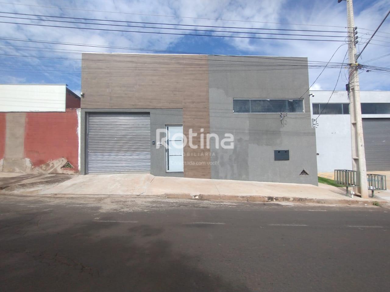 Comercial para alugar, em Uberlândia no bairro Pacaembu no valor de R$ 5.000,00 - Rotina Imobiliária: 