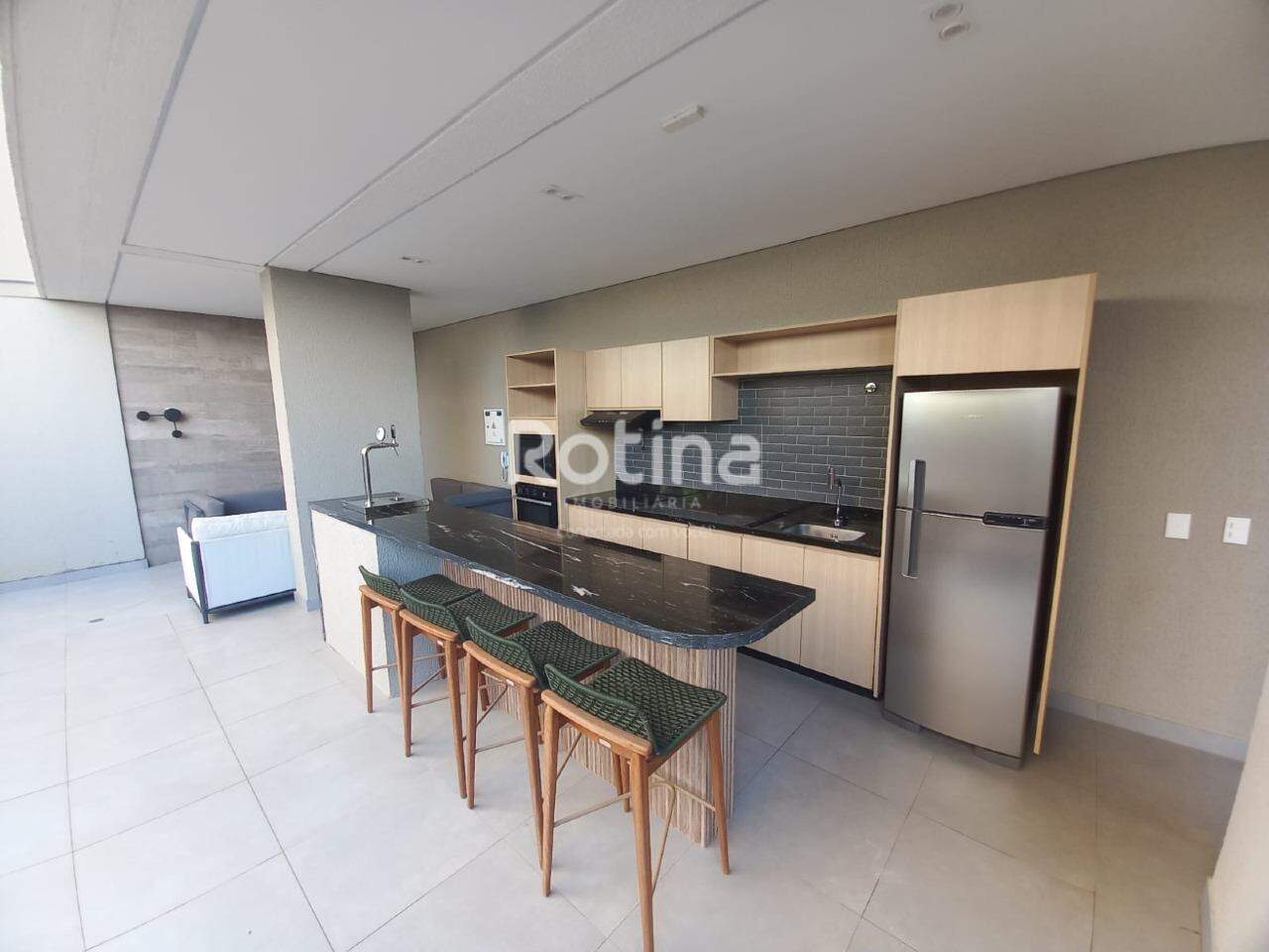 Apartamento para alugar, 3 quartos em Uberlândia no bairro Gávea no valor de R$ 6.100,00 - Rotina Imobiliária: 