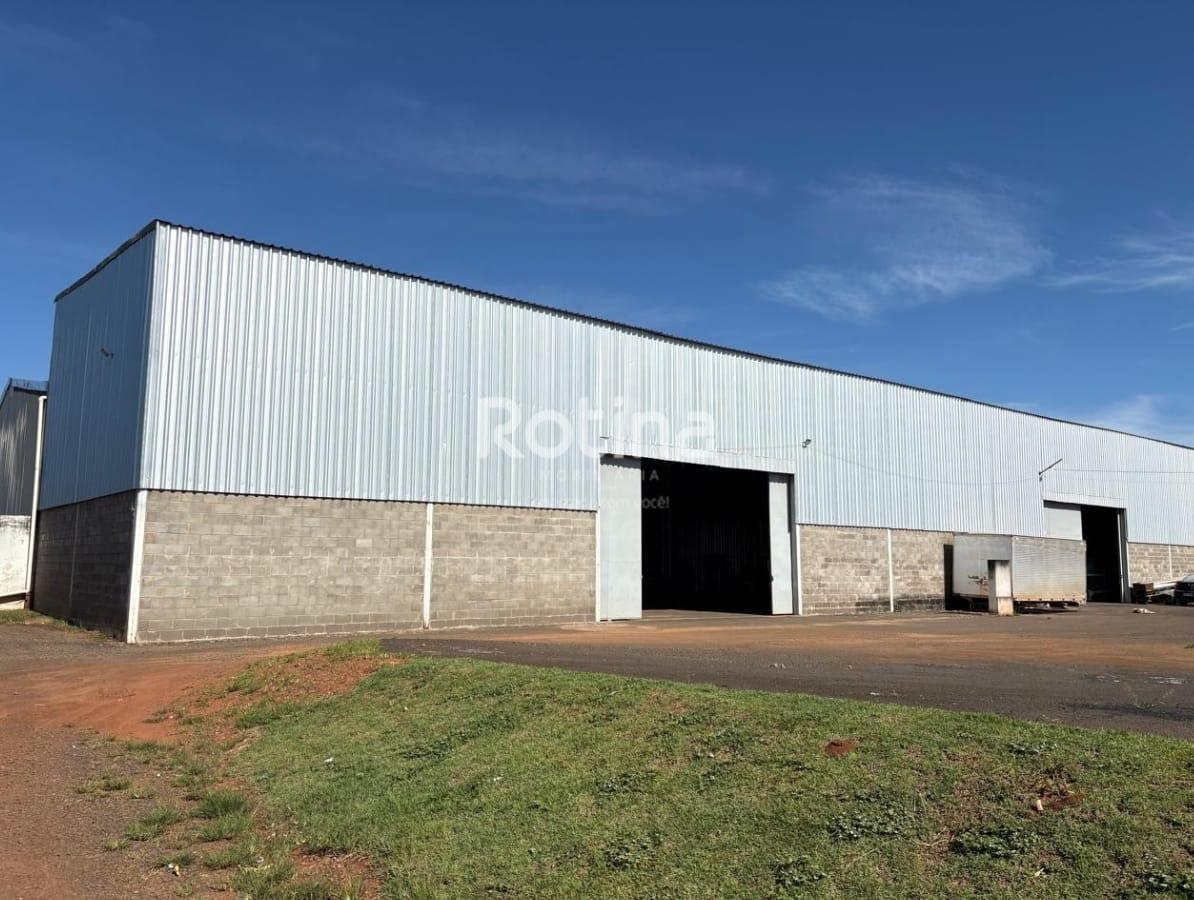Galpão para alugar, em Uberlândia no bairro São Jorge no valor de R$ 37.500,00 - Rotina Imobiliária: 
