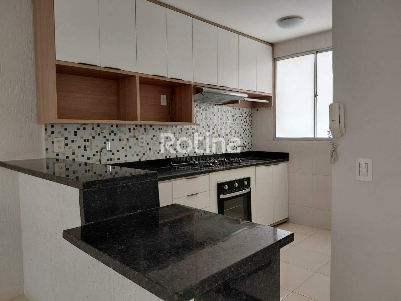 Apartamento à venda, 2 quartos em Uberlândia no bairro Mansour no valor de R$ 180.000,00 - Rotina Imobiliária: 