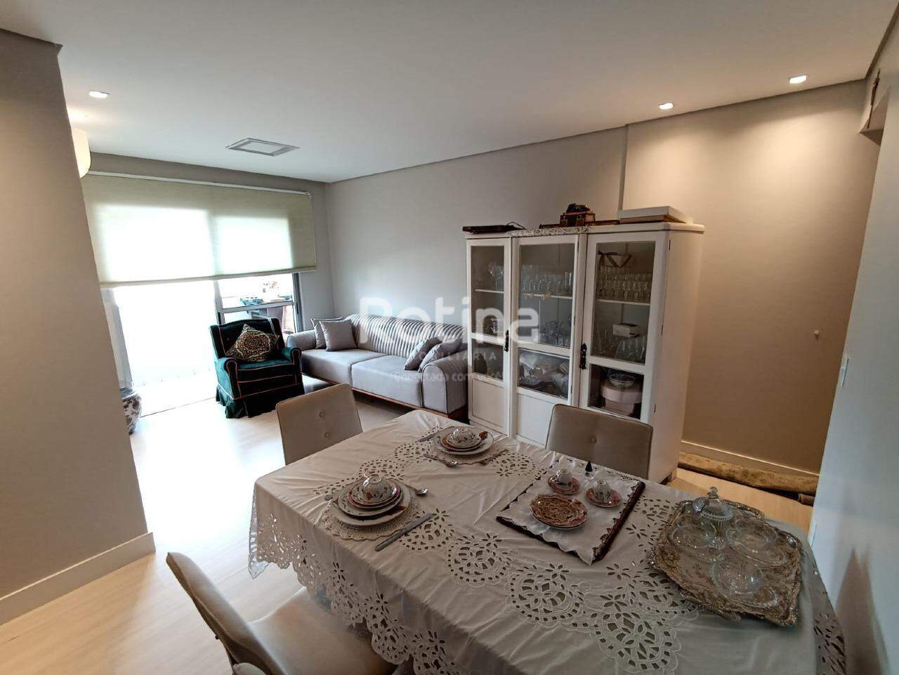 Apartamento à venda, 4 quartos em Uberlândia no bairro Osvaldo Rezende no valor de R$ 650.000,00 - Rotina Imobiliária: 