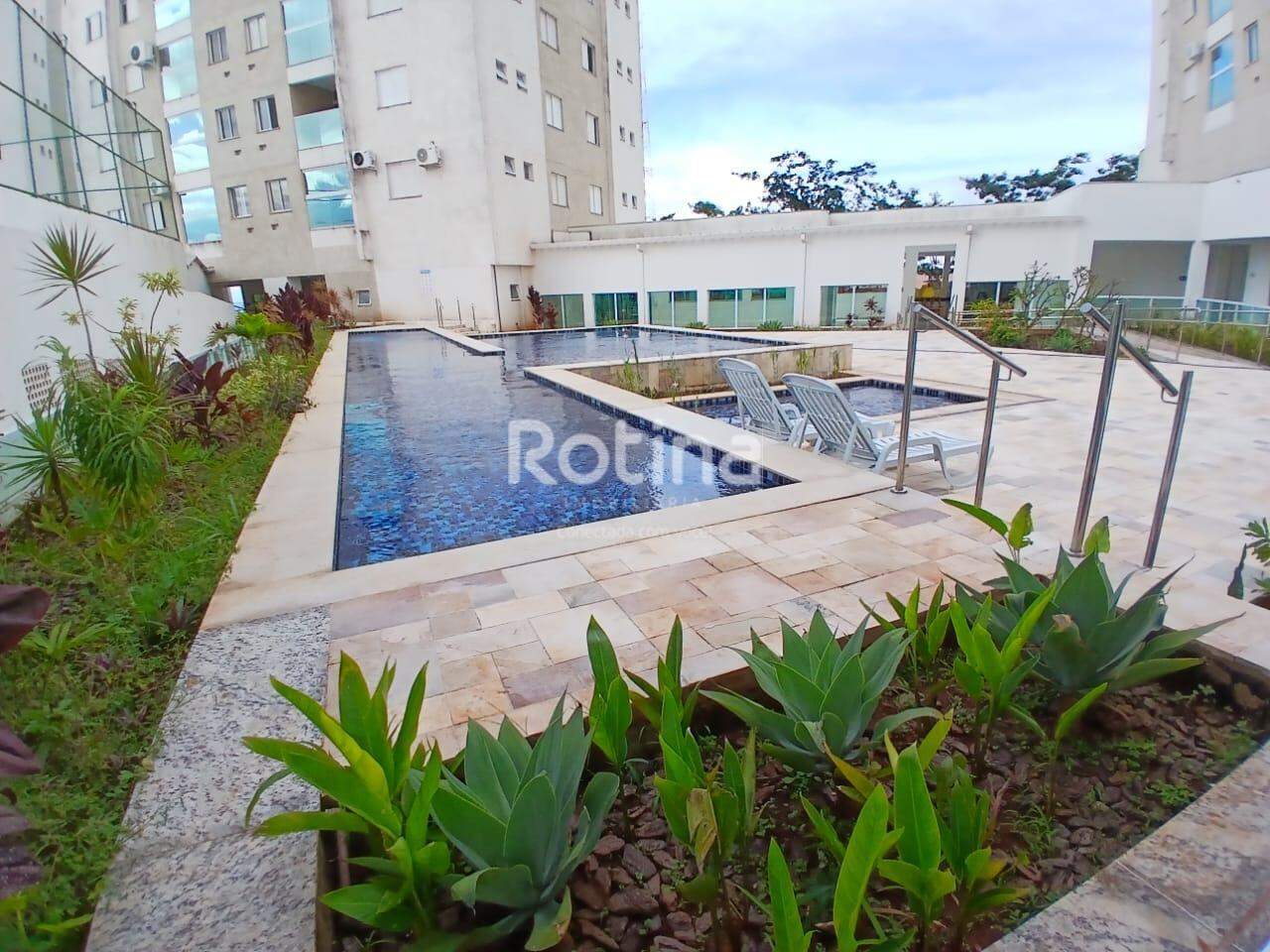 Apartamento para alugar, 2 quartos em Uberlândia no bairro Granja Marileusa no valor de R$ 2.700,00 - Rotina Imobiliária: 