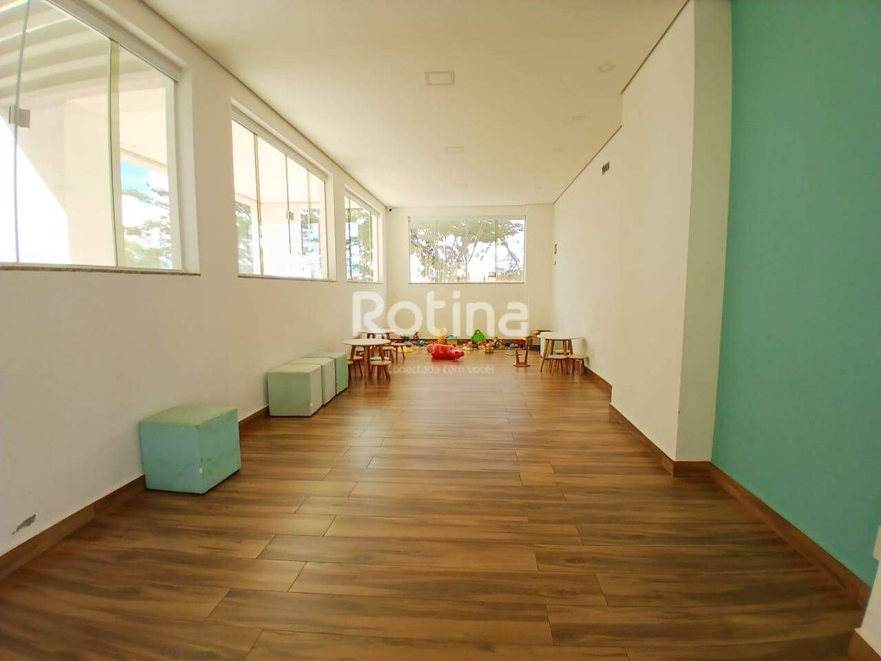 Apartamento para alugar, 2 quartos em Uberlândia no bairro Granja Marileusa no valor de R$ 2.700,00 - Rotina Imobiliária: 