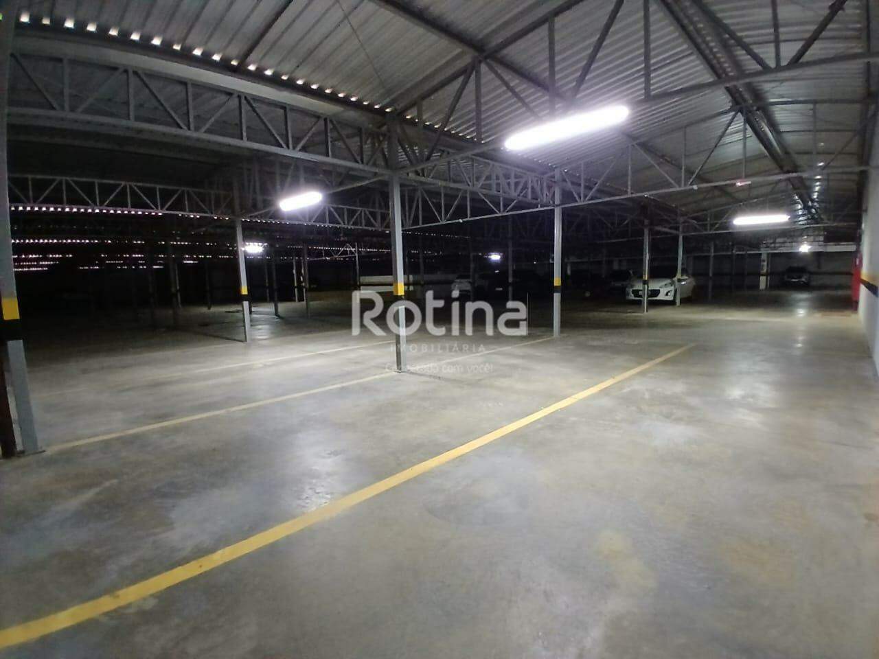 Apartamento para alugar, 2 quartos em Uberlândia no bairro Granja Marileusa no valor de R$ 2.900,00 - Rotina Imobiliária: 