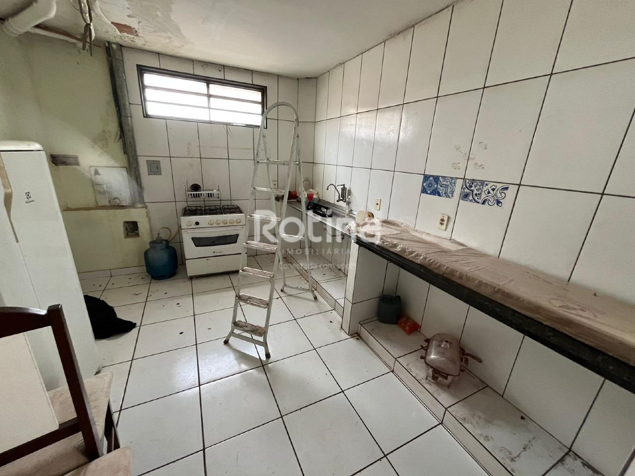 Galpão para alugar, em Uberlândia no bairro Luizote de Freitas no valor de R$ 5.800,00 - Rotina Imobiliária: 