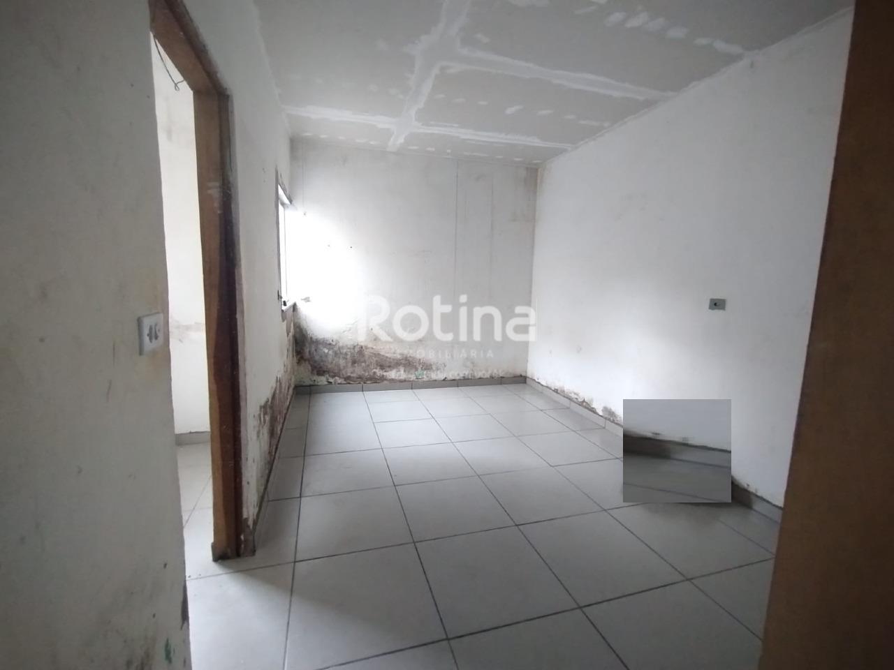 Casa para alugar, 3 quartos em Uberlândia no bairro Luizote de Freitas no valor de R$ 1.600,00 - Rotina Imobiliária: 