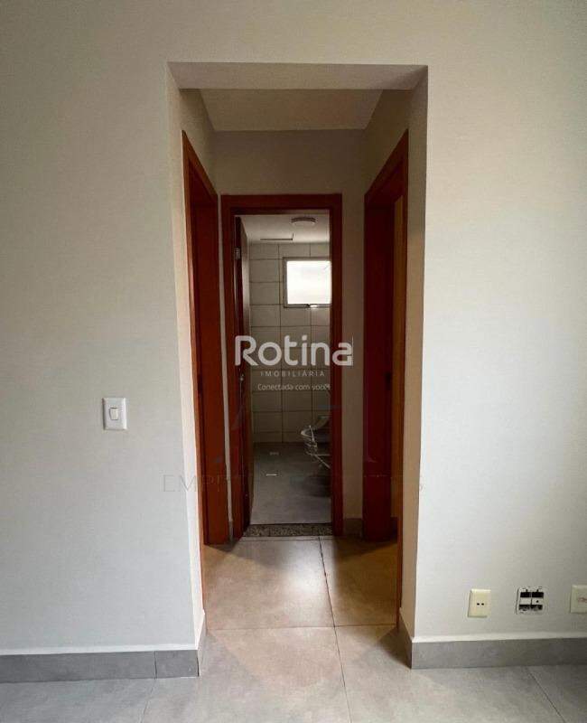 Apartamento à venda, 2 quartos em Uberlândia no bairro Presidente Roosevelt no valor de R$ 240.000,00 - Rotina Imobiliária: 