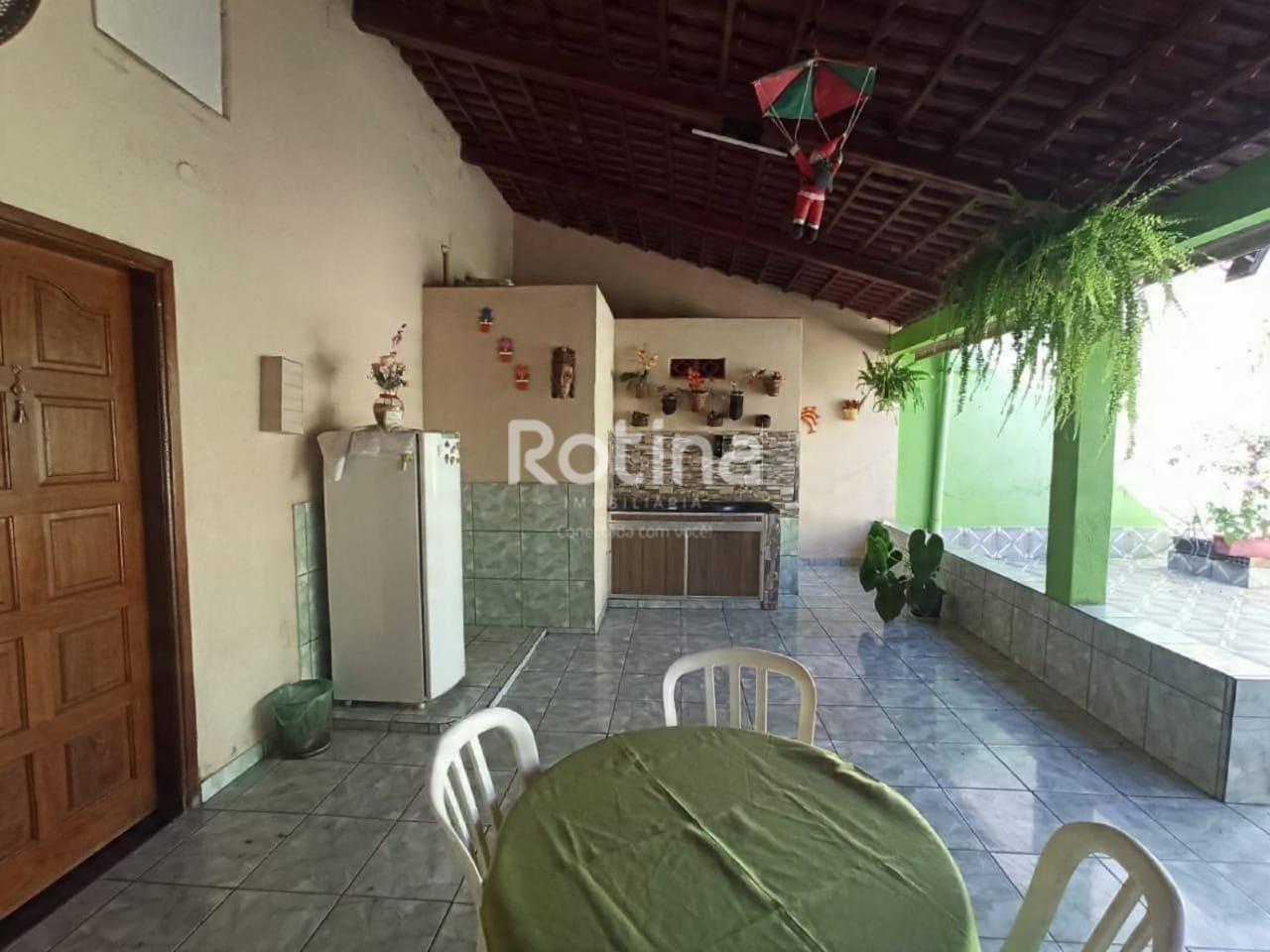 Casa à venda, 3 quartos em Uberlândia no bairro Minas Gerais no valor de R$ 500.000,00 - Rotina Imobiliária: 