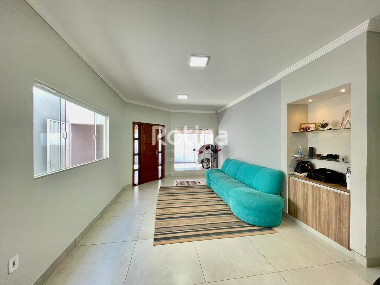 Casa à venda, 3 quartos em Uberlândia no bairro Santa Mônica no valor de R$ 950.000,00 - Rotina Imobiliária: 